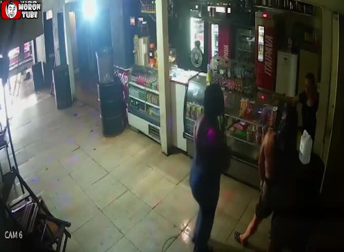 Video :A lady ignites the fire while she covers herself with fuel (Warning - frightening)
